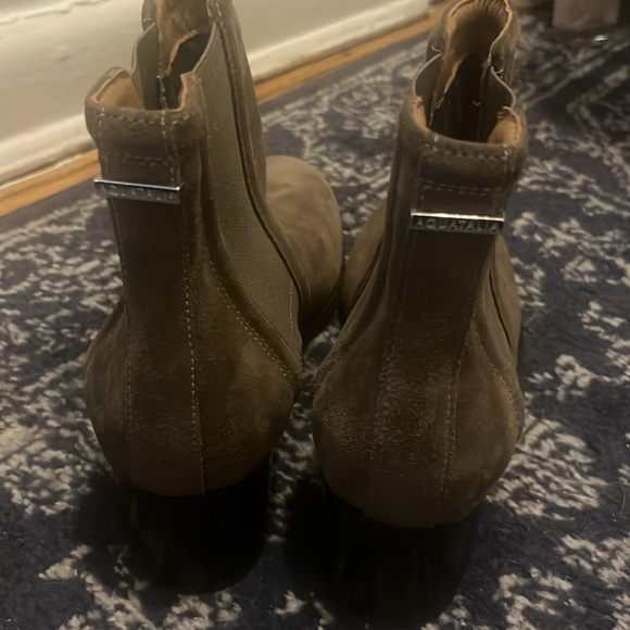 Aquatalia booties - Picture 5 of 6